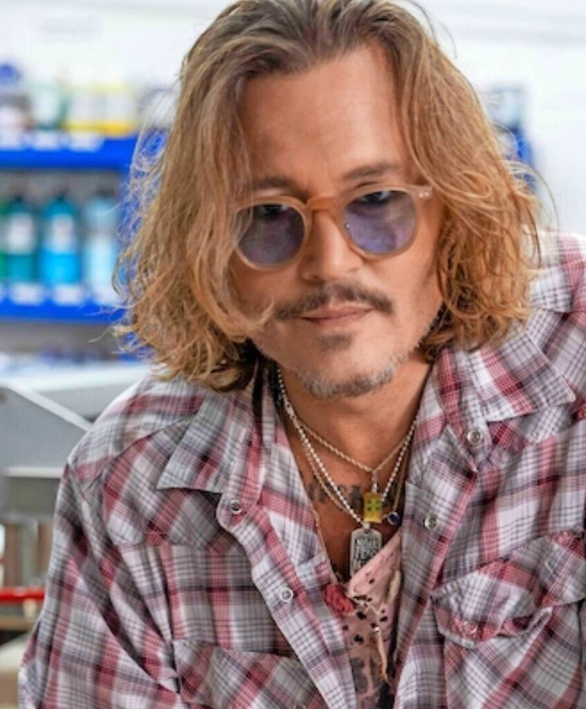 Johnny Depp Ausstellung Düsseldorf sorgt für großes Interesse